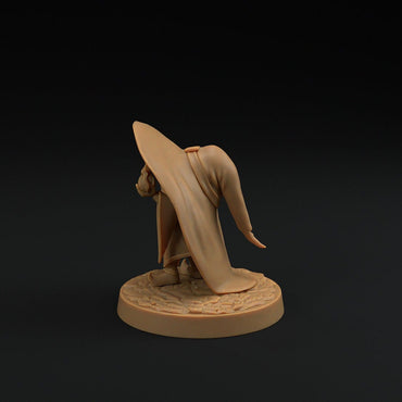Qwimbles, Gnome Wizard | The Caverns of Aberrant Horror | Dragon Trappers Lodge | UNPAINTED Miniature in Resin