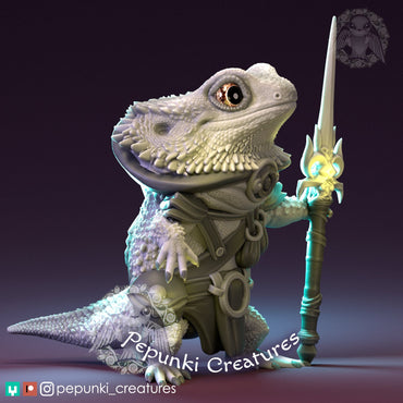 Bearded Dragon Lizard Warrior | Pepunki Creatures | UNPAINTED Miniature in Resin