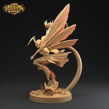Laureth Fairy Trapper | Unseelie Princess | Dragon Trappers Lodge | UNPAINTED Miniature in Resin