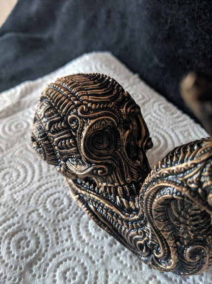 Skull Snail | Dark Artefact Designs | Figure in Resin