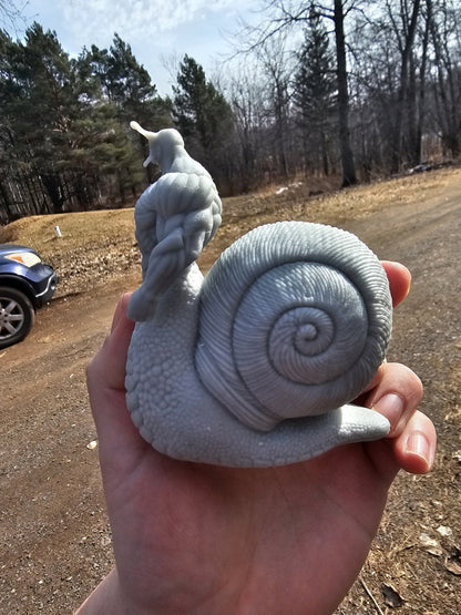 Buff Snail | Dark Artefact Designs | UNPAINTED Miniature in Resin