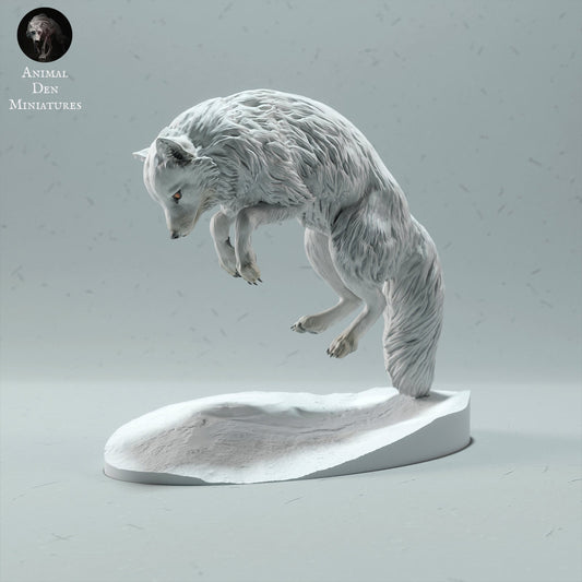 Arctic Fox Jumping | Animal Den Miniatures | UNPAINTED Miniature in Resin