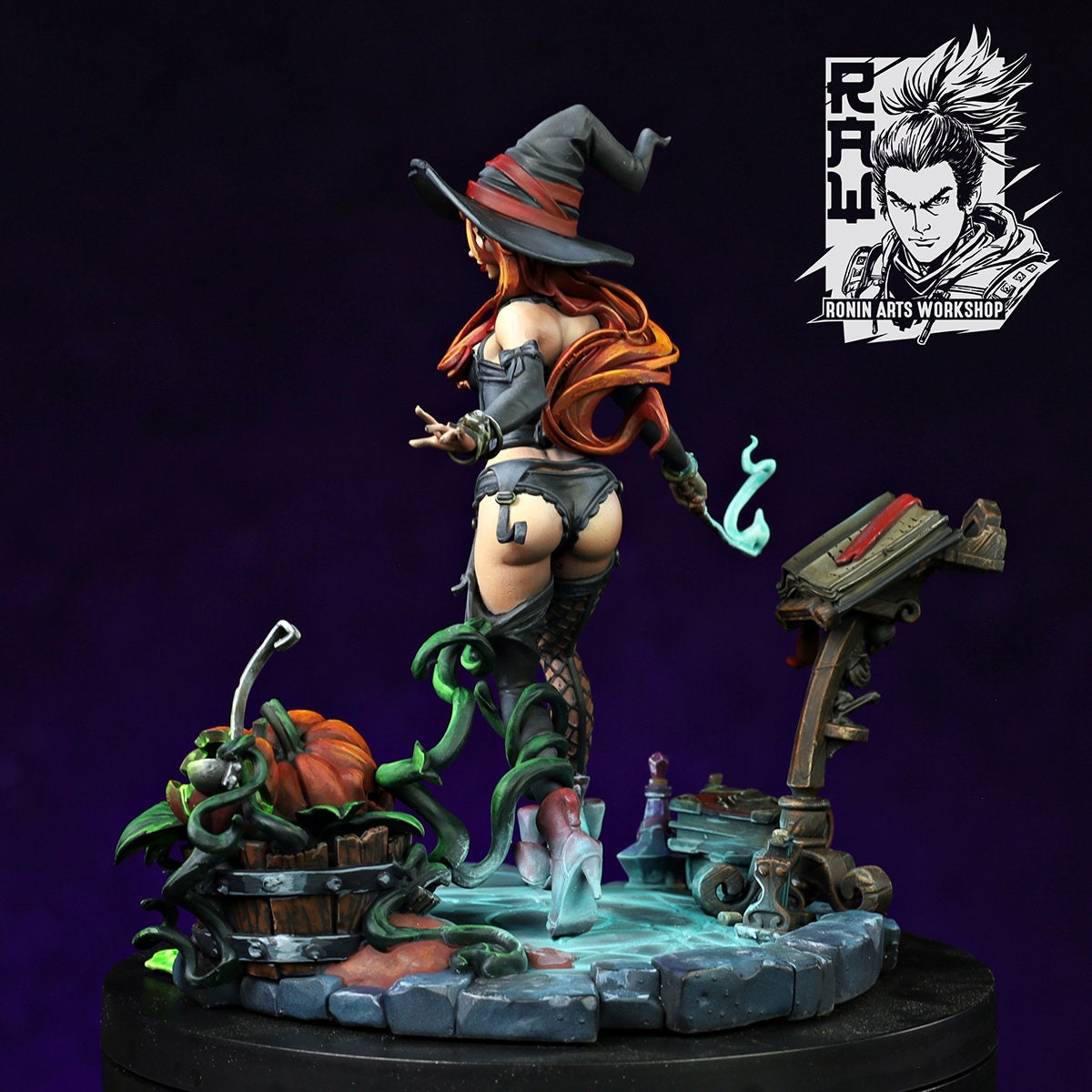 Hazel The Pumpkin Witch (NSFW variant available) | Ronin Arts Workshop | UNPAINTED Miniature in Resin