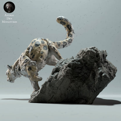 Snow Leopard on a Boulder | Animal Den Miniatures | UNPAINTED Miniature in Resin