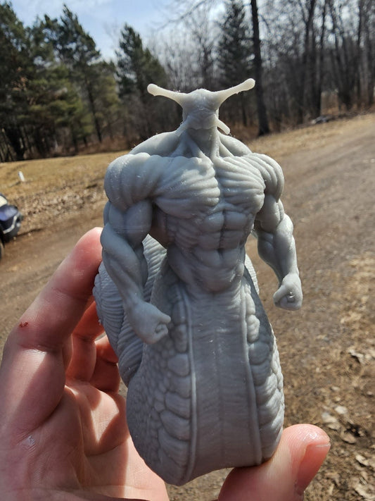 Buff Snail | Dark Artefact Designs | UNPAINTED Miniature in Resin