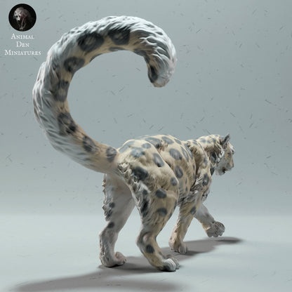 Snow Leopard | Animal Den Miniatures | UNPAINTED Miniature in Resin