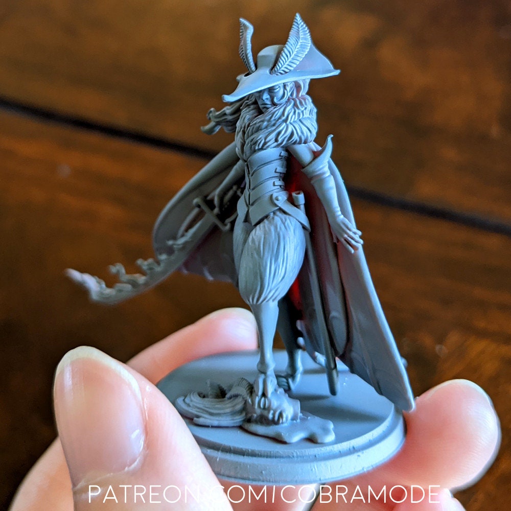 Atropos, Noctuoidea Moth Speculatore | CobraMode | UNPAINTED Miniature in Resin