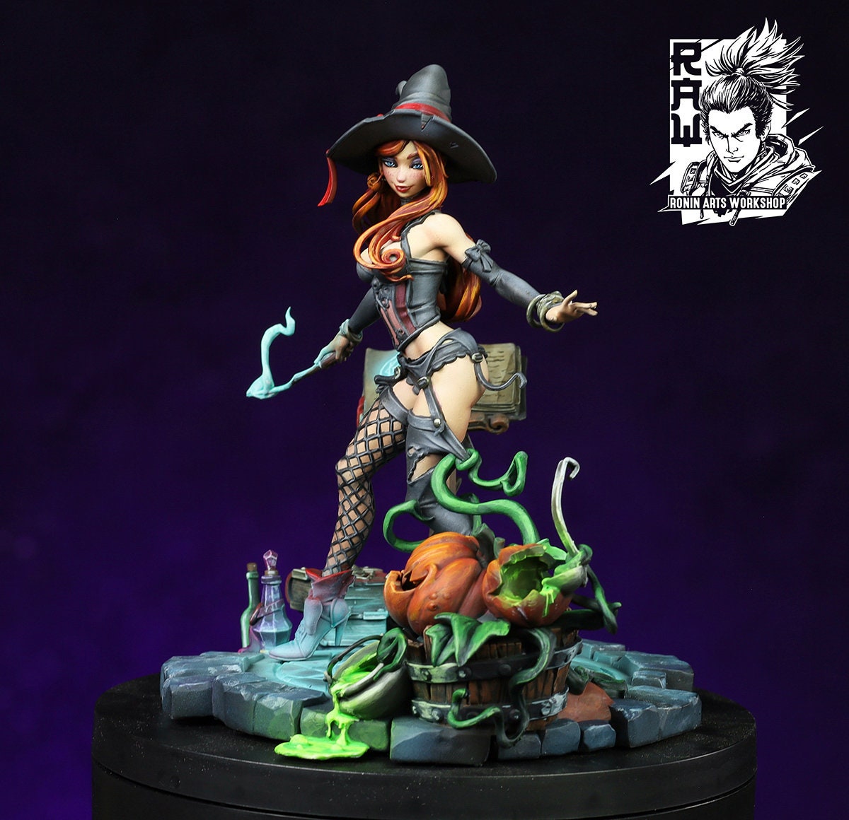 Hazel The Pumpkin Witch (NSFW variant available) | Ronin Arts Workshop | UNPAINTED Miniature in Resin