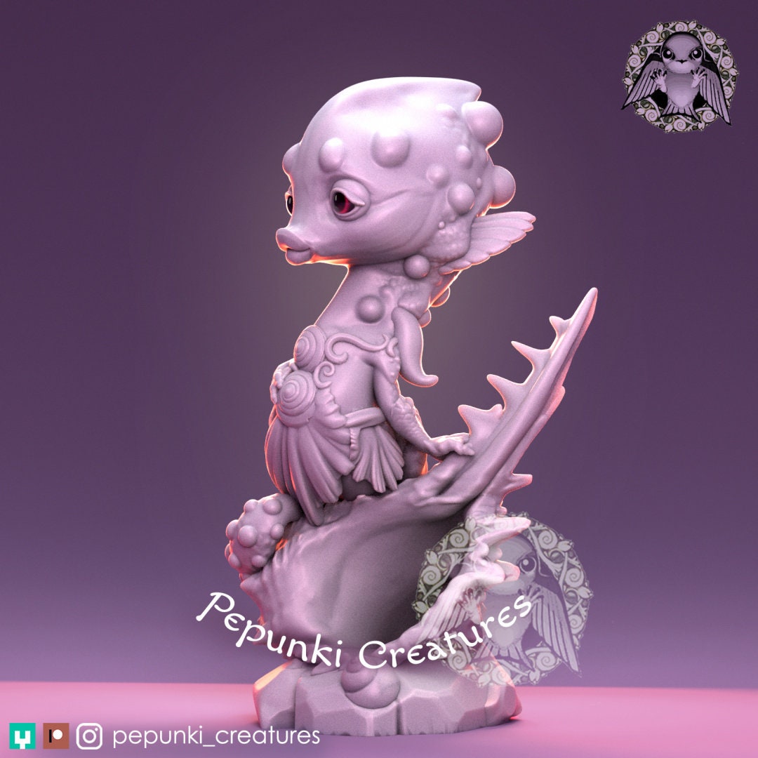 Lumpy Seahorse Lady | Pepunki Creatures | UNPAINTED Miniature in Resin