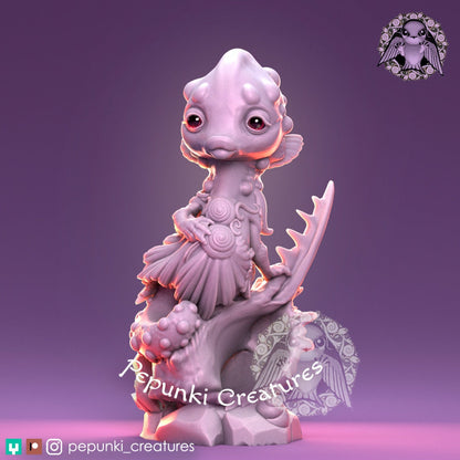 Lumpy Seahorse Lady | Pepunki Creatures | UNPAINTED Miniature in Resin