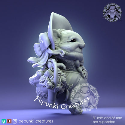 Chinchilla Florist Lady | Pepunki Creatures | UNPAINTED Miniature in Resin