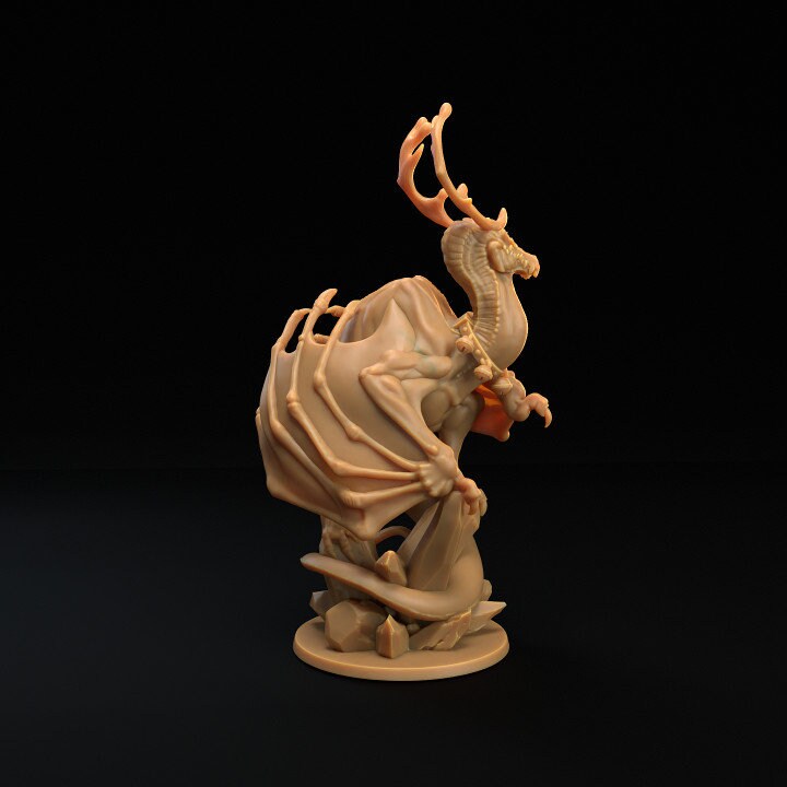 Christmas Dragon - Dragon Trappers Lodge