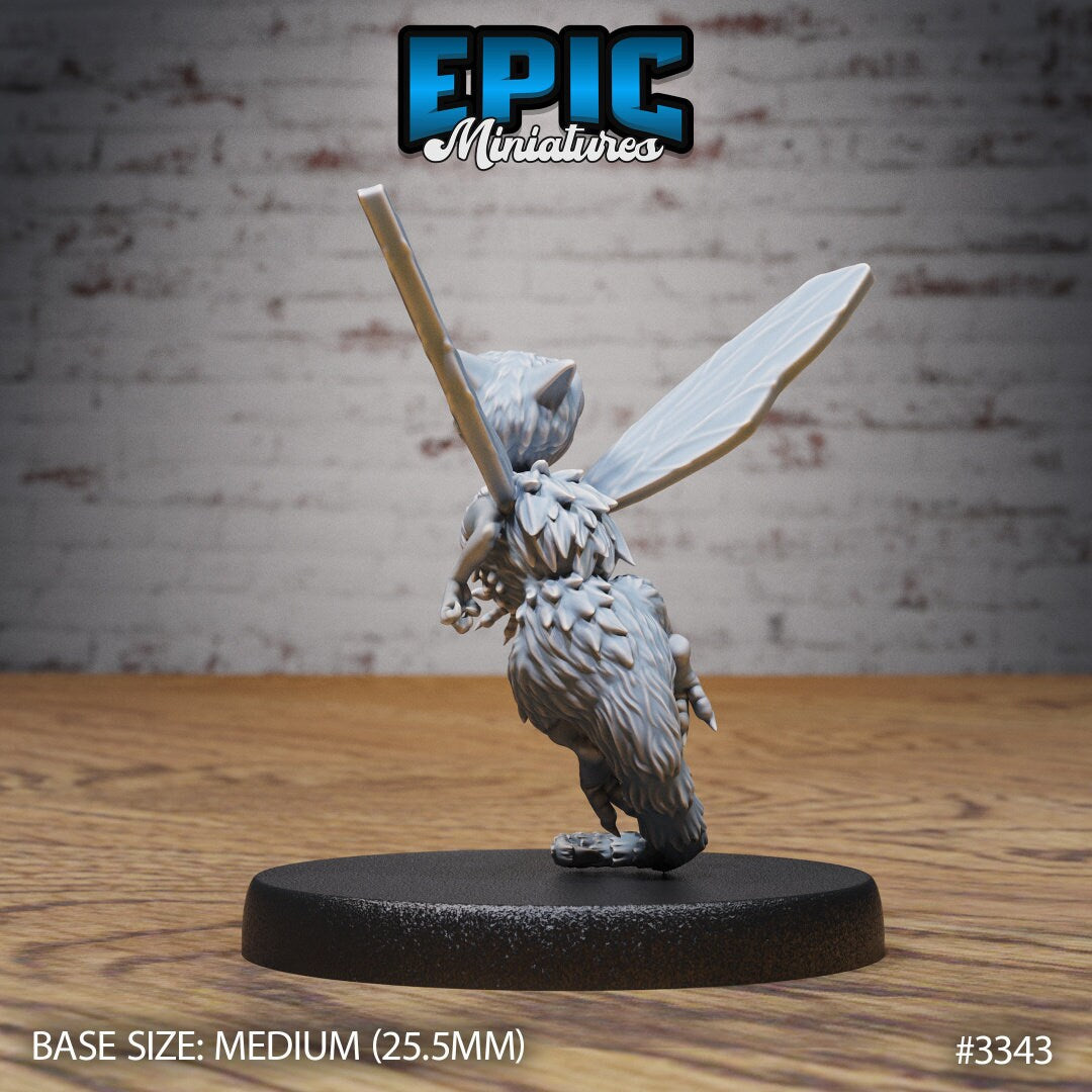 Resin Bee-Dragon Wyrmling miniature by Epic Miniatures. Version #2: flying wyrmling, rear view.