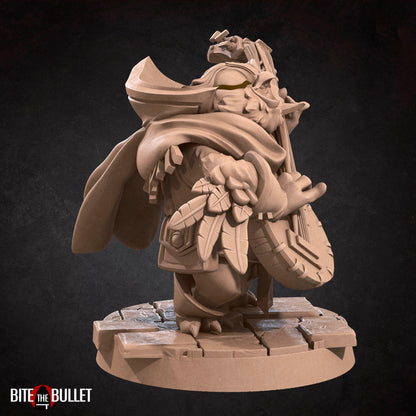 Owlfolk bard (anthropomorphic owl) resin miniature by Bite the Bullet.